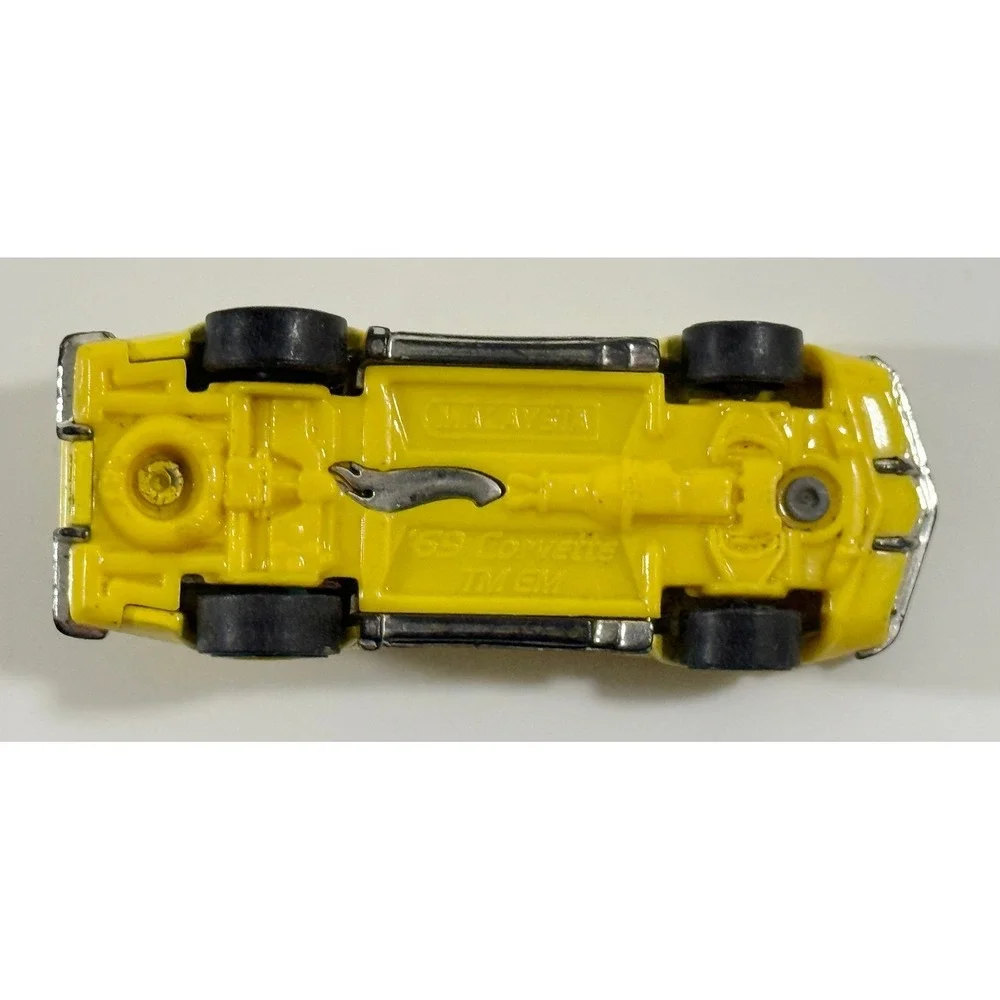 Hot Wheels 69 Corvette 1/64 Yellow Diecast Stingray Muscle Car